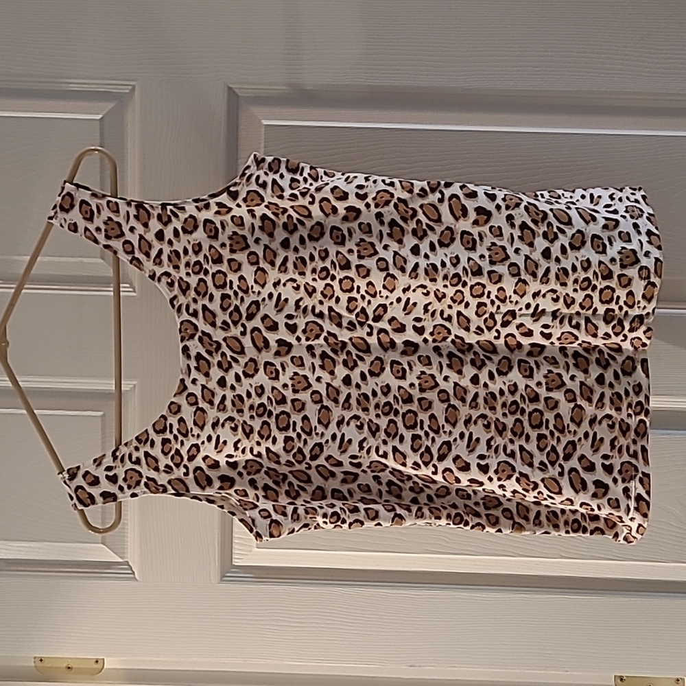 Chico's Leopard Print Microfiber Tank Top Size Large - Picture 6 of 7